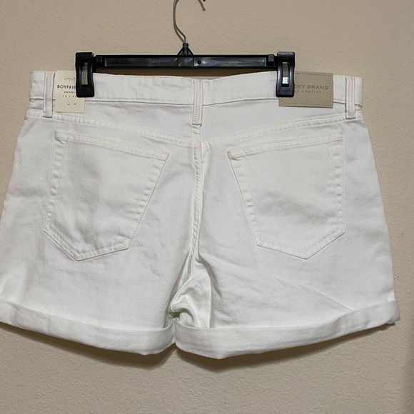 NWT-Lucky Brand White Boyfriend Shorts - Picture 5 of 13